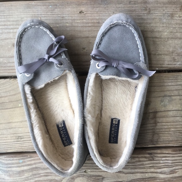 Sperry Shoes - Sperry Top Sider leather fuzzy slippers